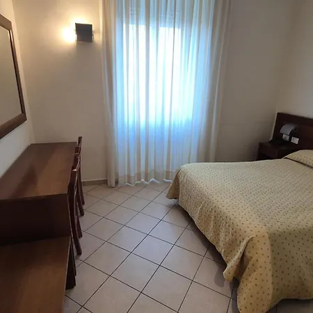 Centro Don Giustino Nápoles